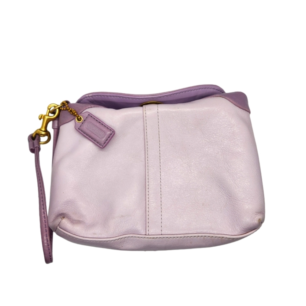 Vintage lavender and lilac Coach turnlock wristlet clutch purse